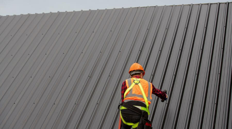 Professional metal roof installation services in Mirando City, TX